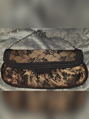 NWOT marmi Black & Gold Lace Evening Clutch with Gunmetal Chain Strap